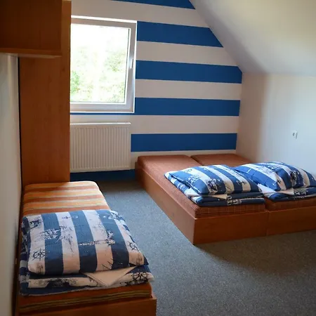 Goscinne Maj Rozewie Kids Pansiyon Jastrzębia Góra